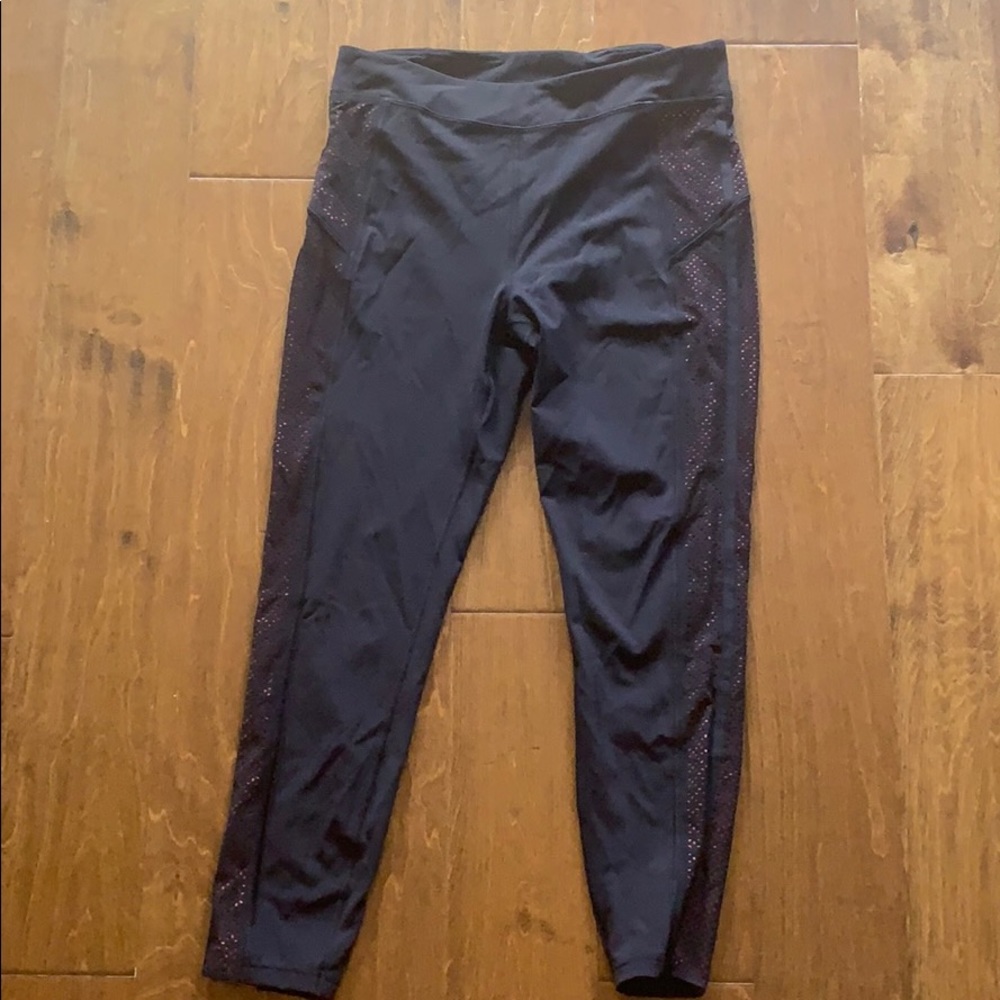 Lululemon leggings size 10